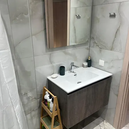 Apartamento στο δεύτερο όροφο